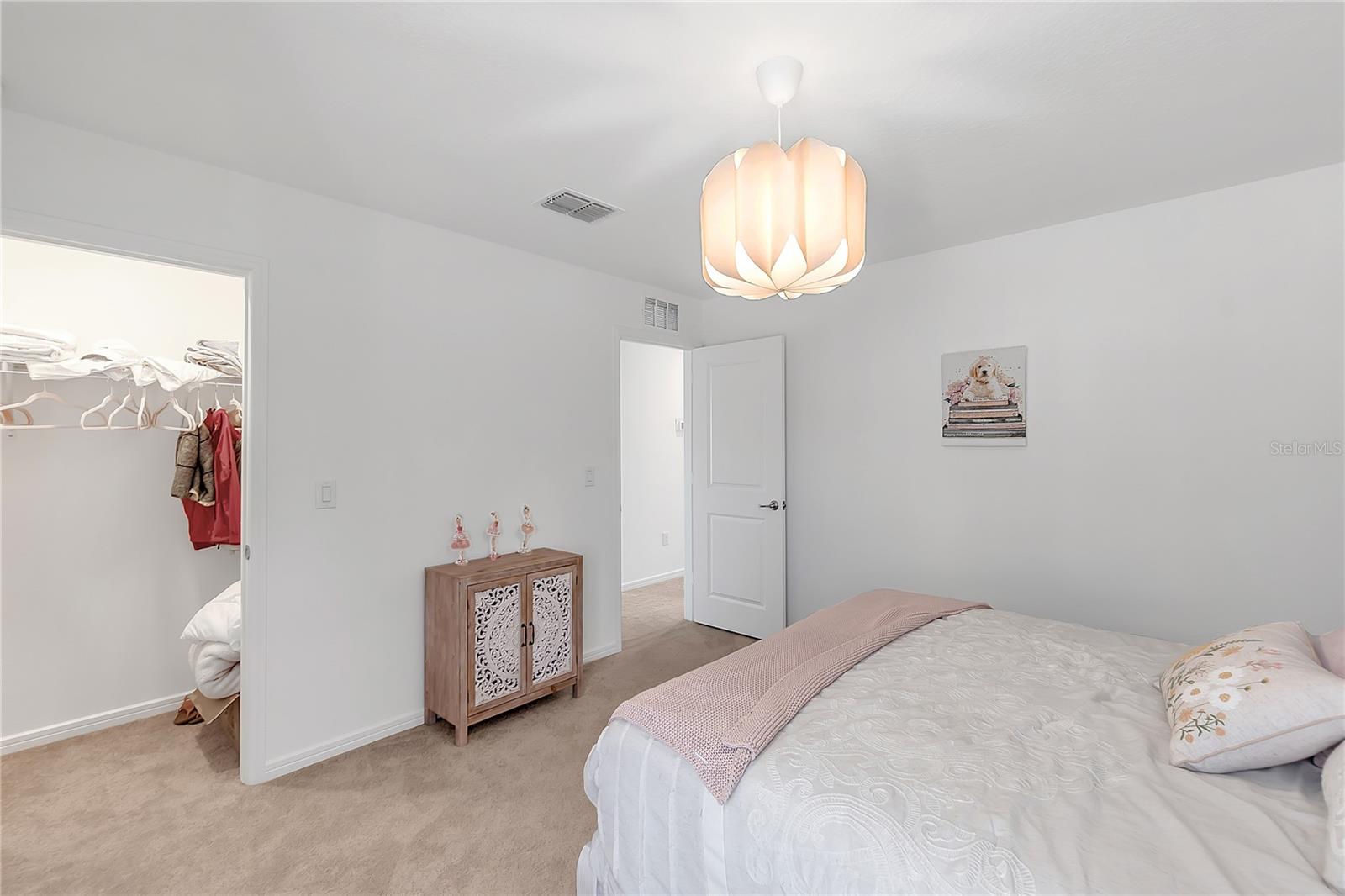 Image 44 of 77 For 11531 Moonsail Drive