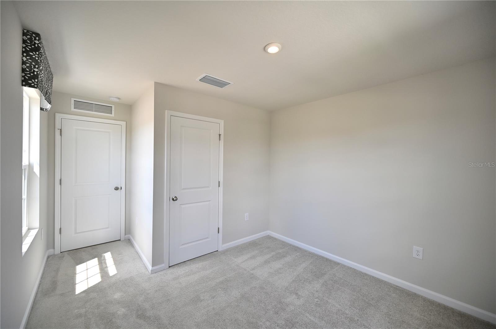 Image 7 of 16 For 14261 Crimson Ave