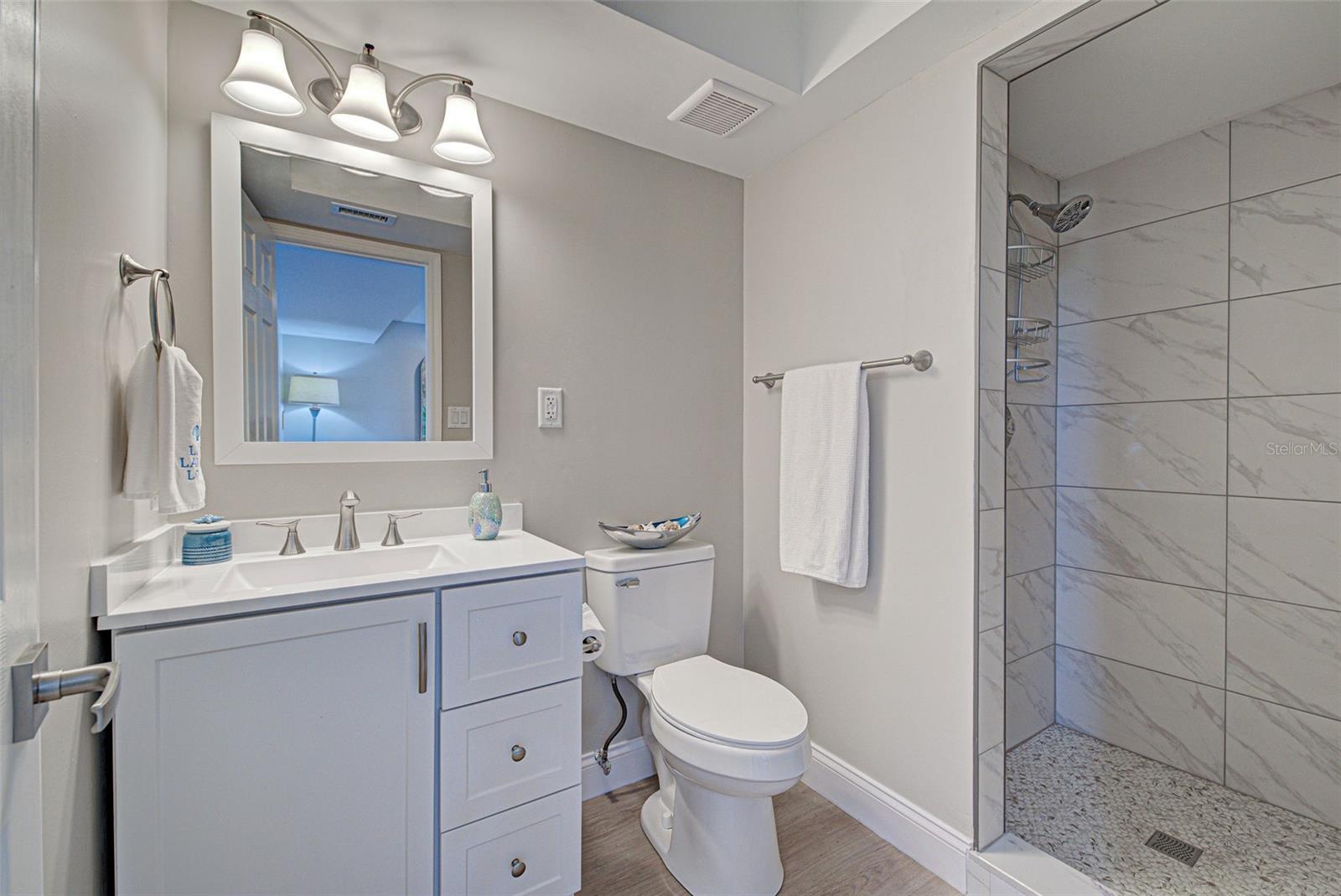 Image 30 of 63 For 14459 River Beach Drive 218