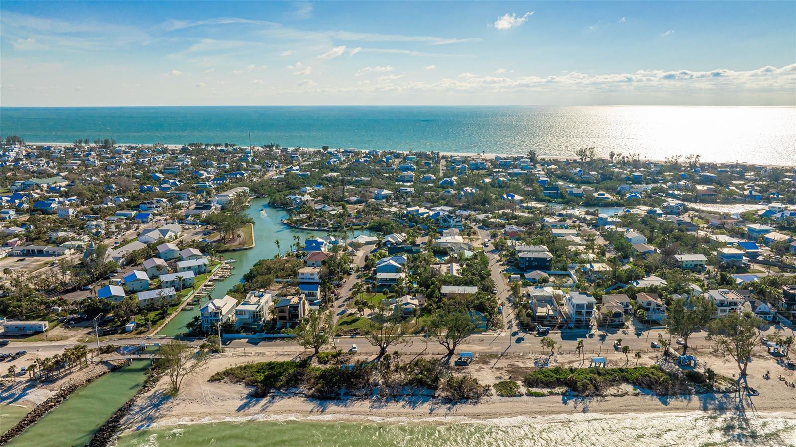 Image 12 of 28 For 203 N Bay Blvd