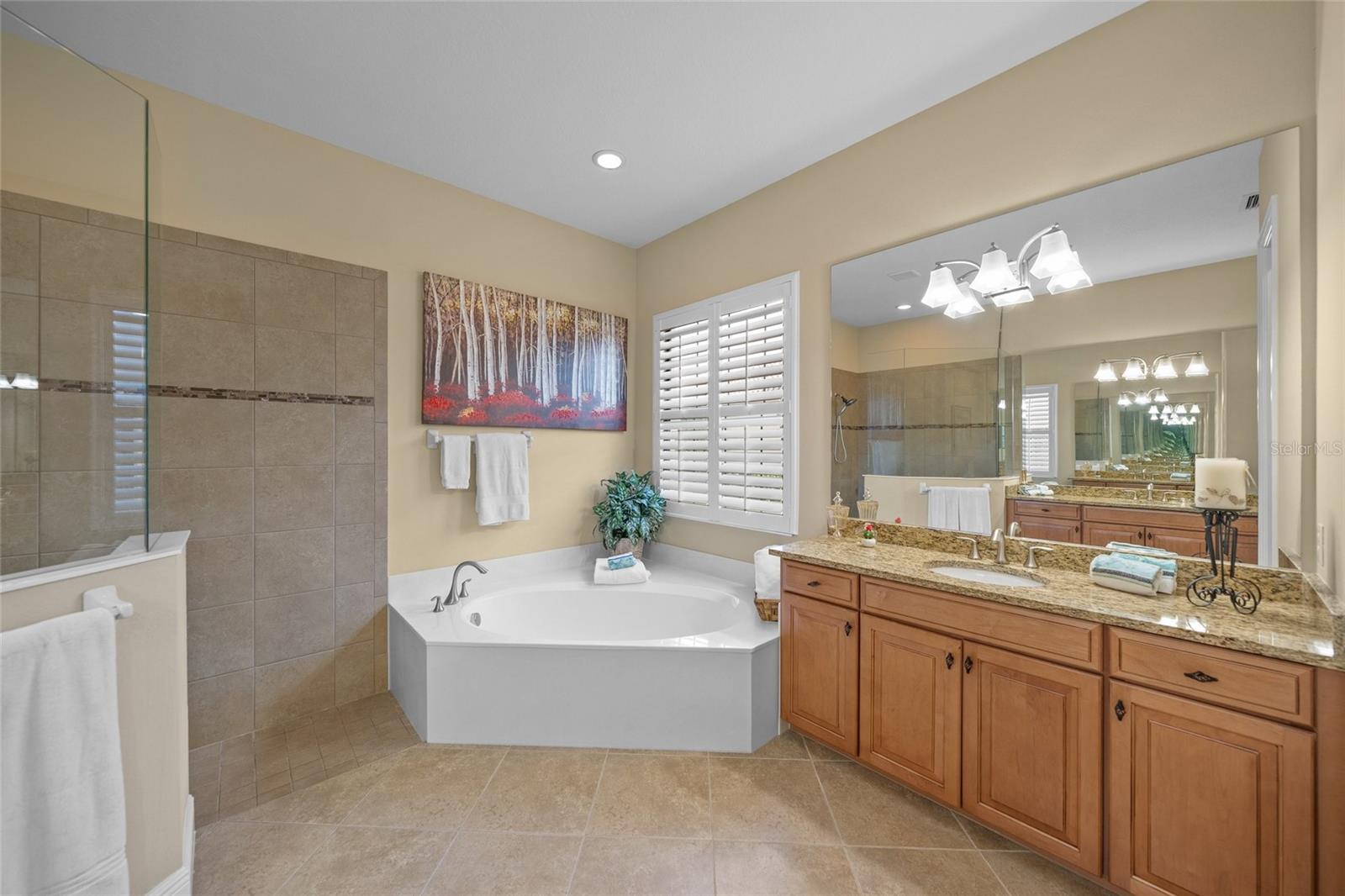 Image 20 of 51 For 7108 Callander Cove
