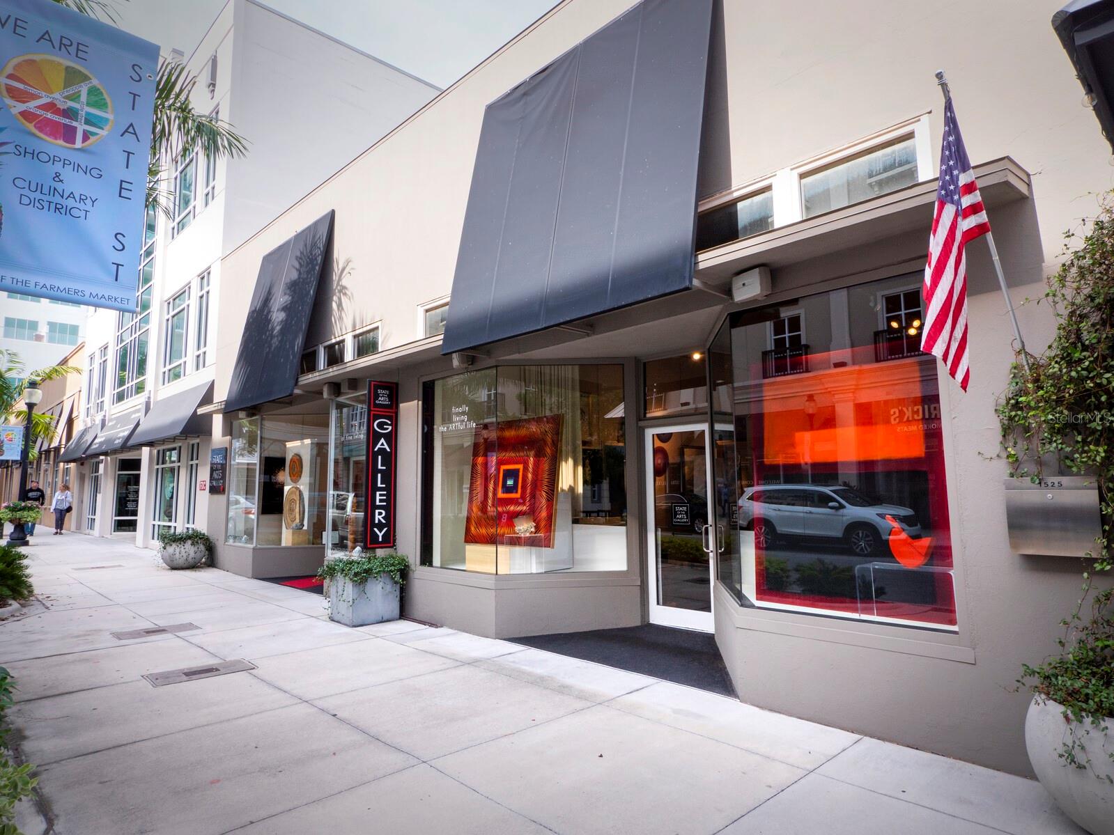 Listing photo id 41 for 1255 Gulfstream Avenue 407