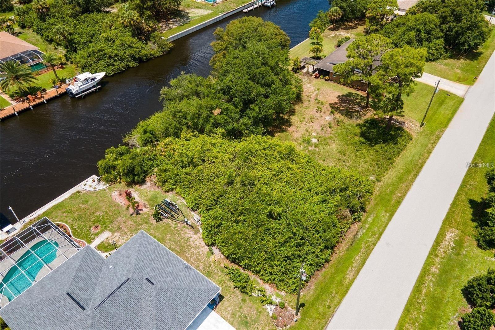 Image 4 of 6 For 3471 Montgomery Drive