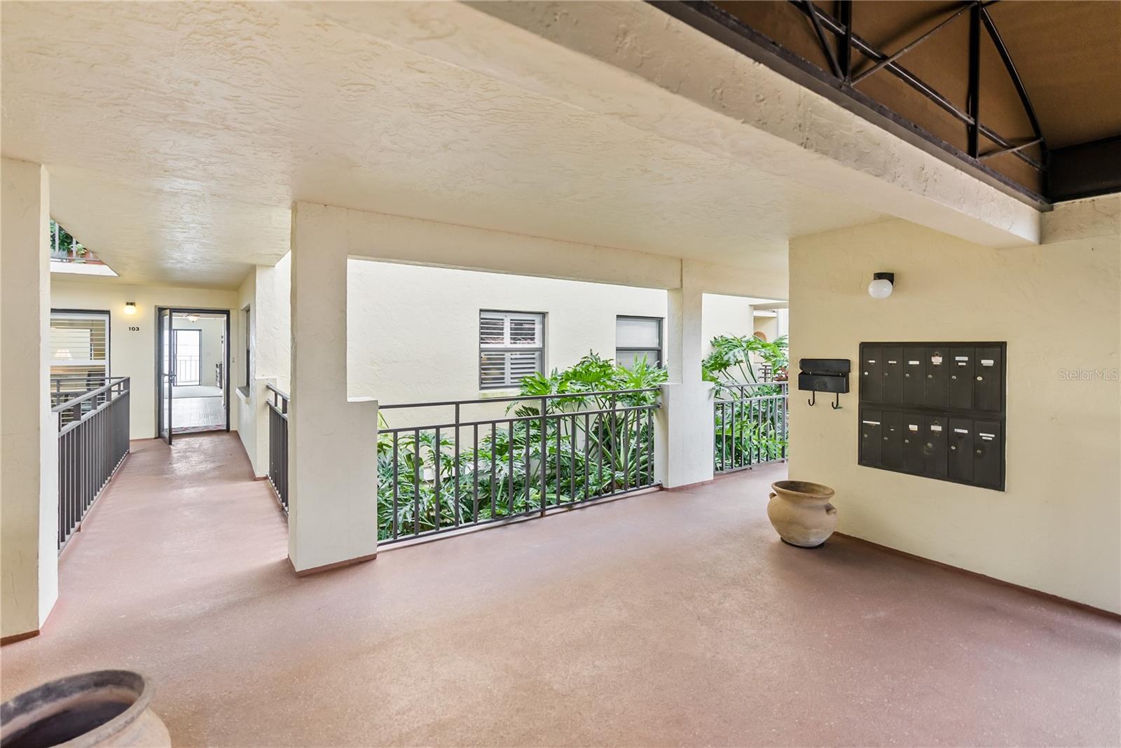 Image 26 of 38 For 6430 Sun Eagle Lane 103