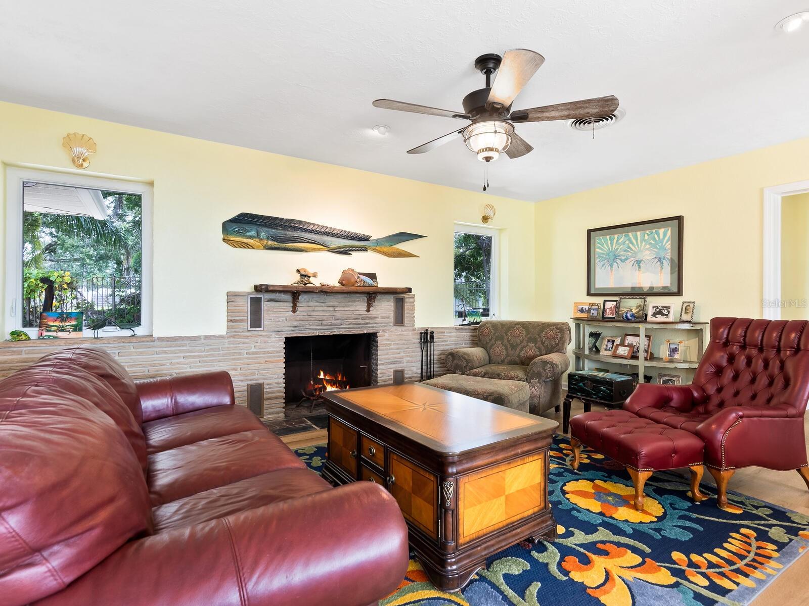Image 11 of 59 For 2212 6th Street W