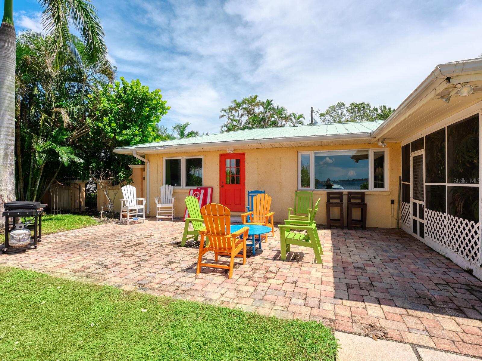 Image 40 of 59 For 2212 6th Street W