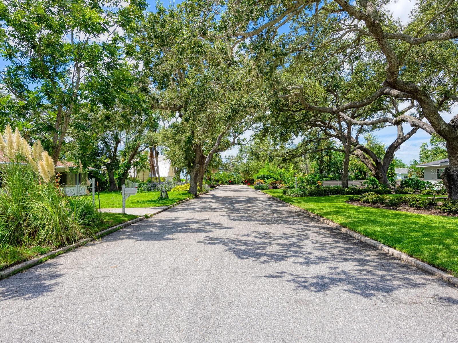 Image 55 of 59 For 2212 6th Street W