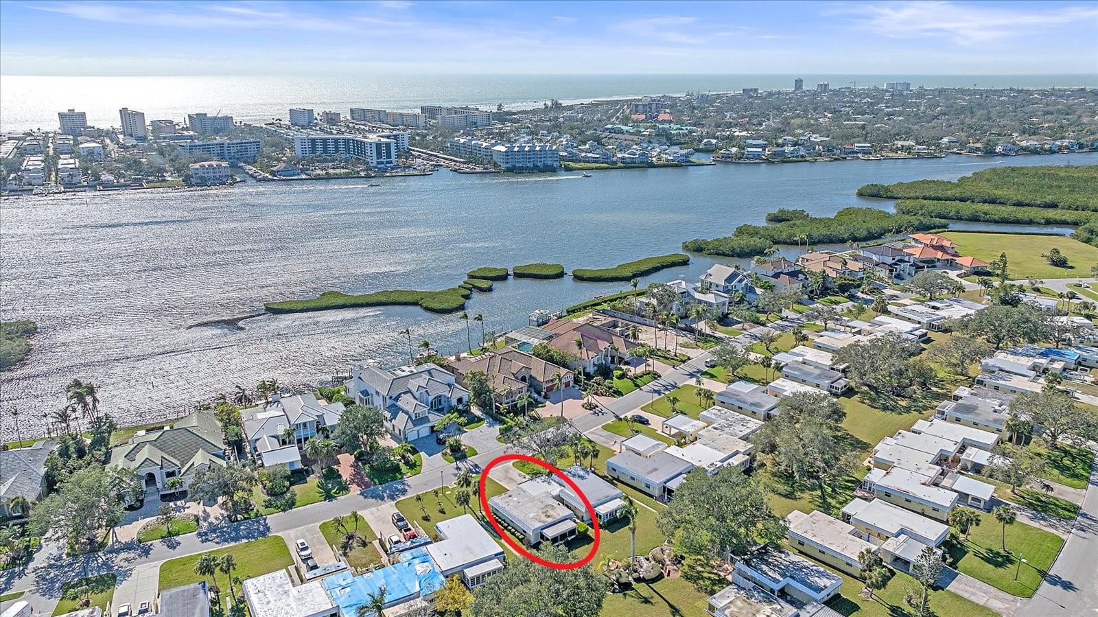 Image 41 of 44 For 5869 Tidewood Avenue 7