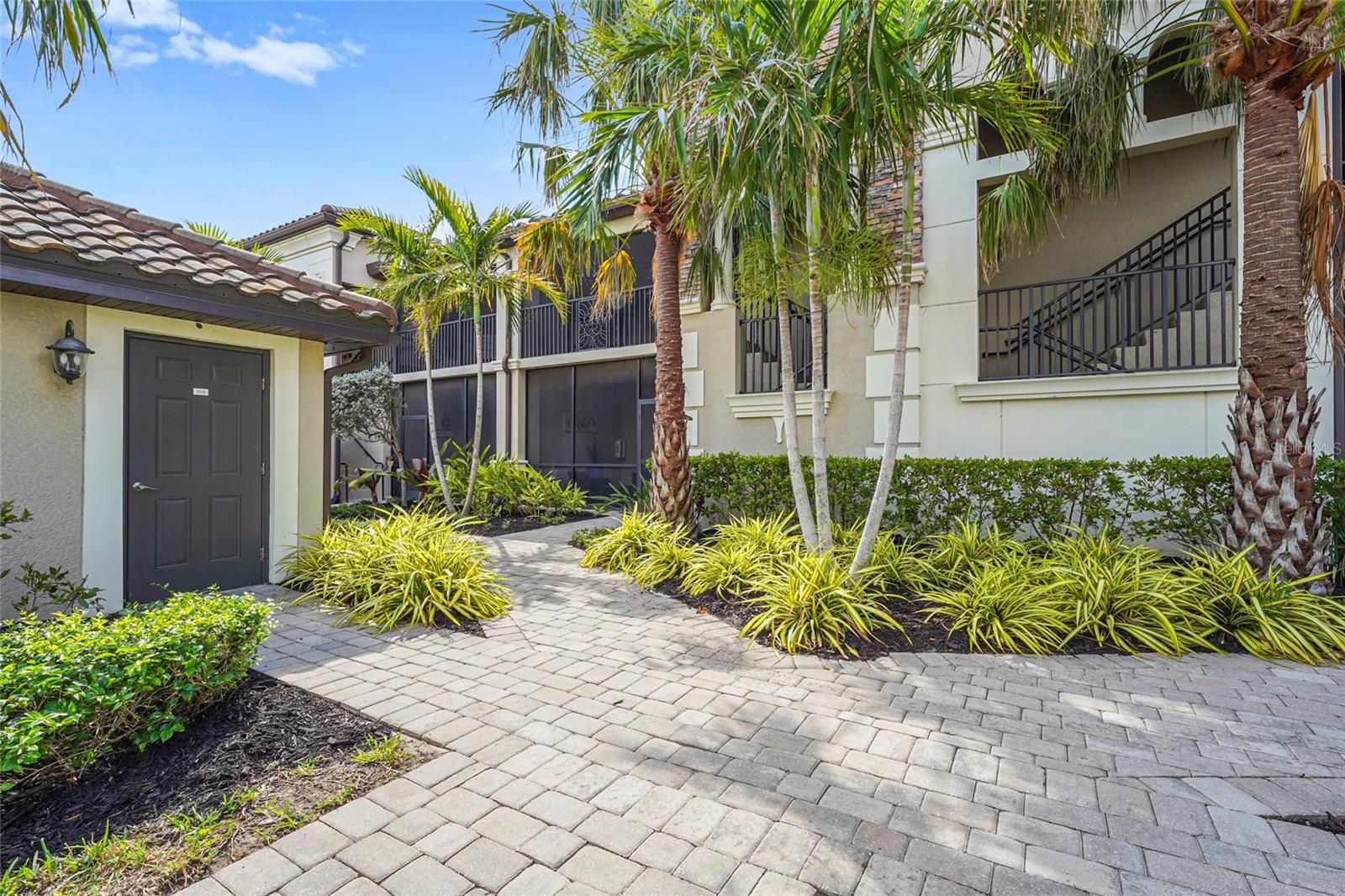 Image 15 of 84 For 5517 Palmer Circle 203