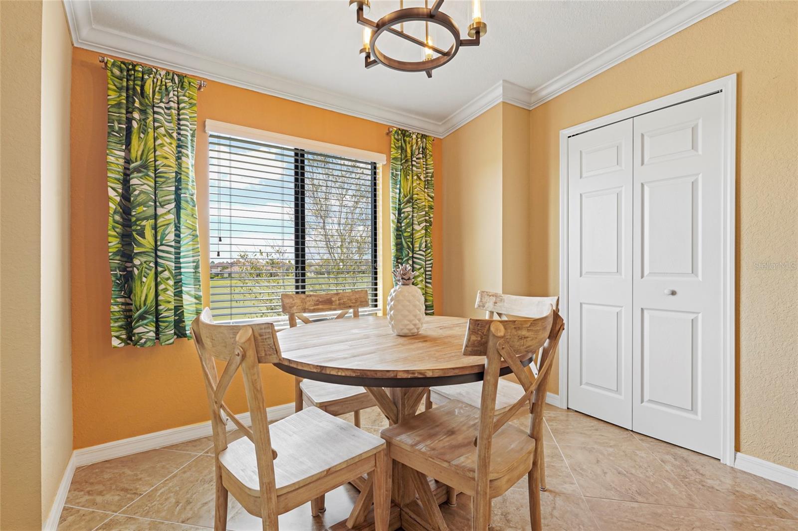 Image 20 of 84 For 5517 Palmer Circle 203