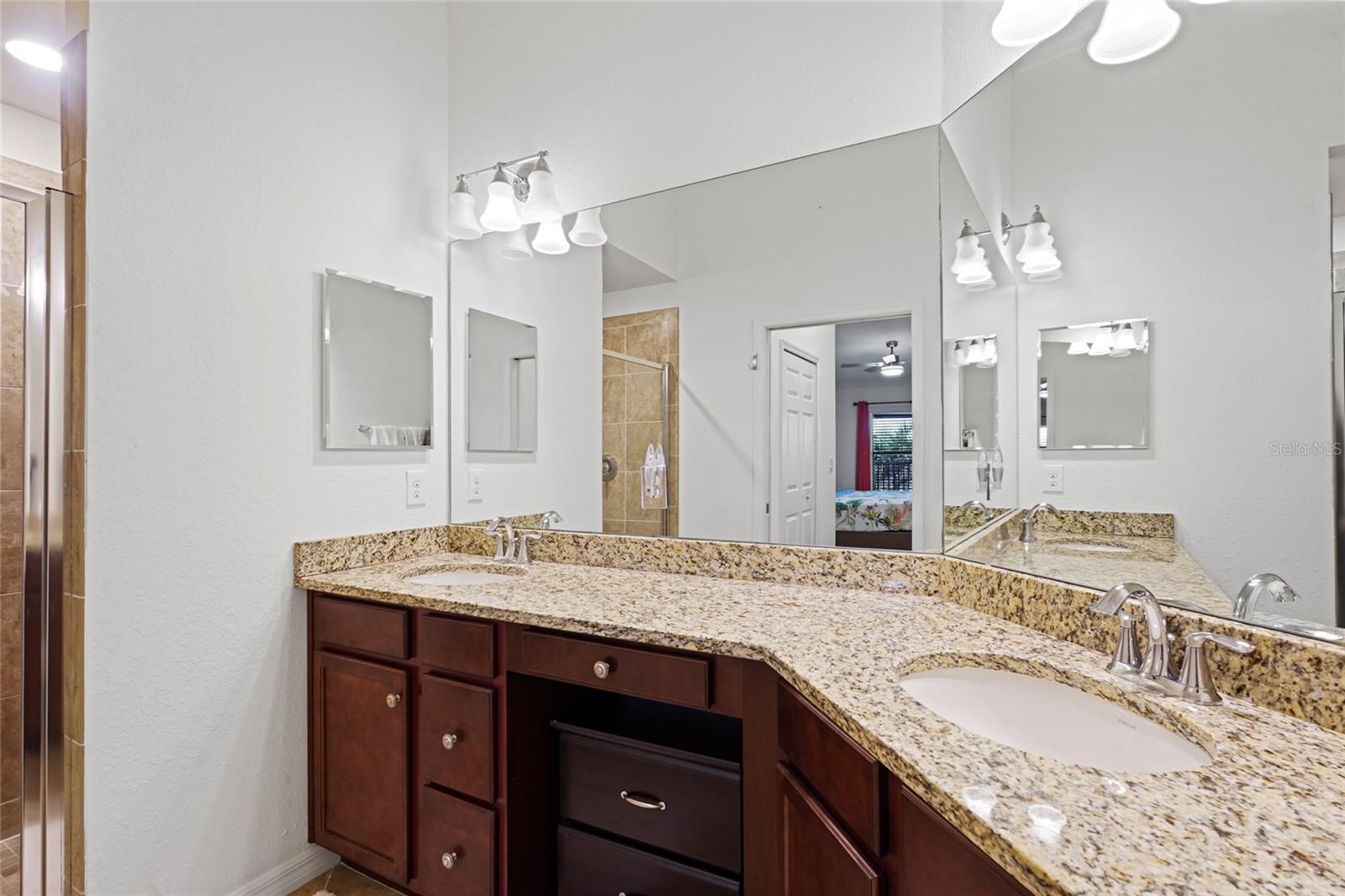 Image 30 of 84 For 5517 Palmer Circle 203