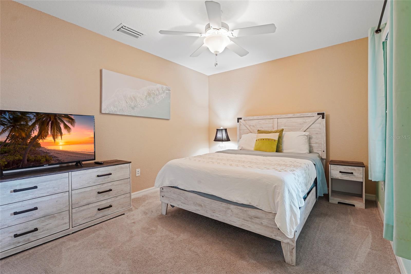 Image 32 of 84 For 5517 Palmer Circle 203