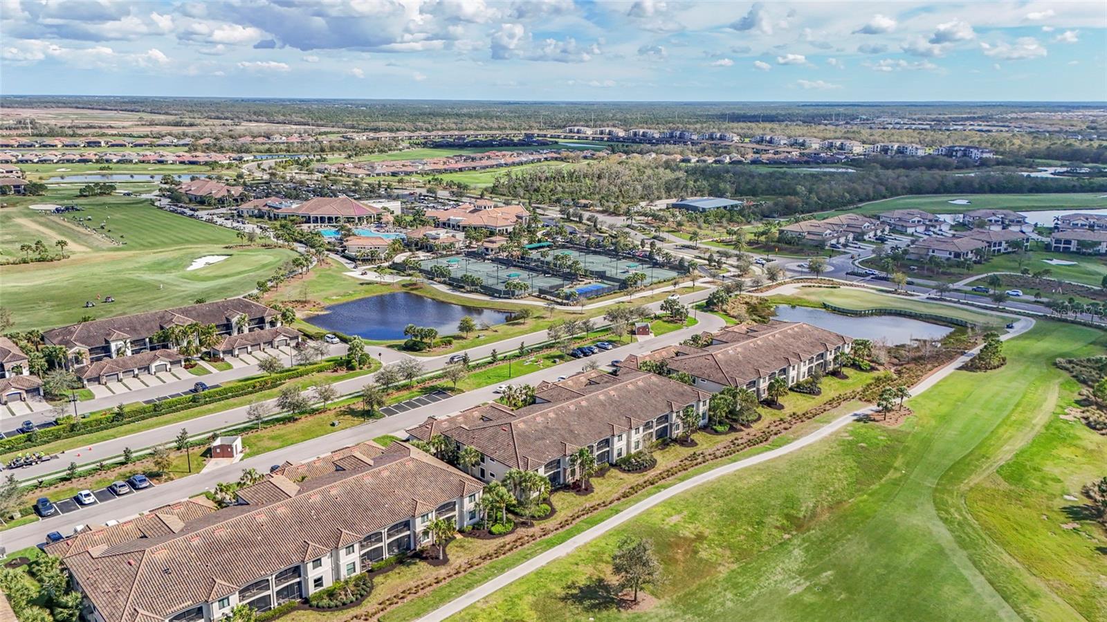 Image 48 of 84 For 5517 Palmer Circle 203