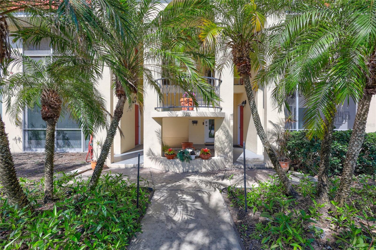 Image 2 of 49 For 137 Avenida Messina  3
