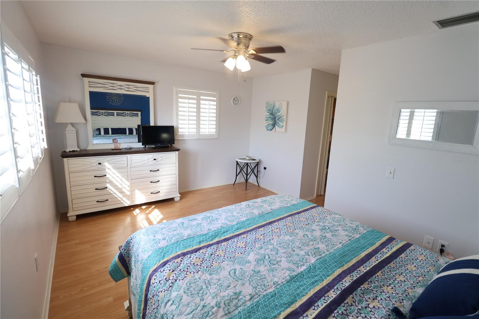 Image 15 of 27 For 6031 Coral Way