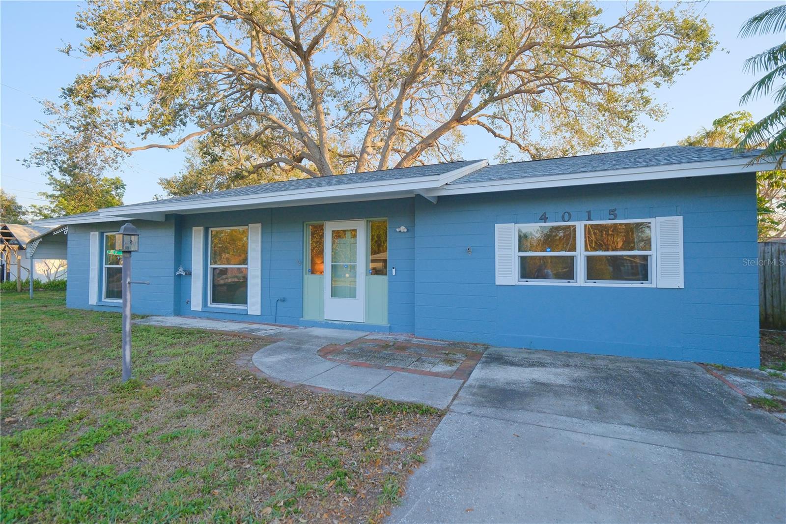 Details for 4015 11th Avenue W, BRADENTON, FL 34205