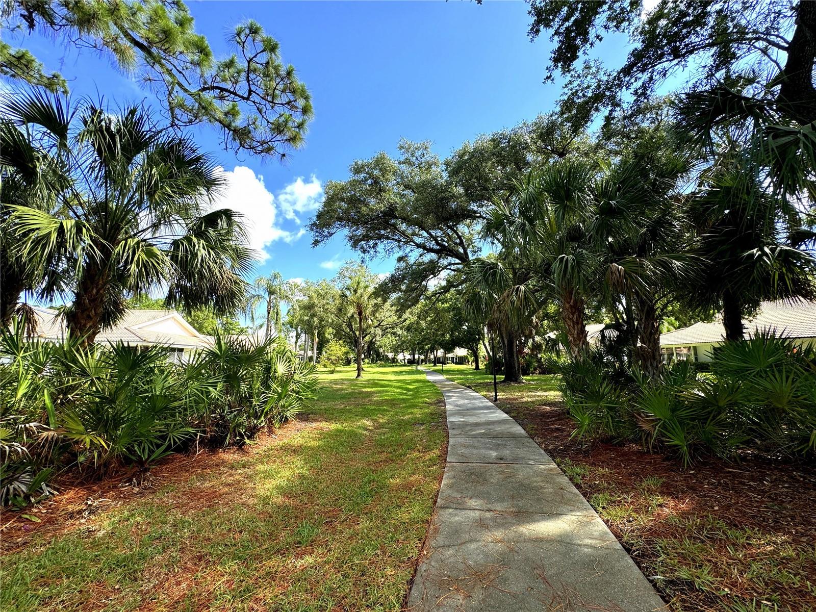Image 36 of 38 For 5638 Garden Lakes Palm