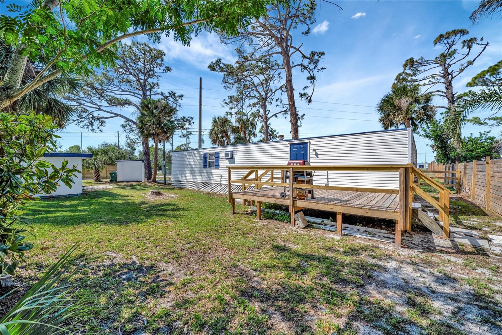Image 15 of 41 For 5061 Placida Road A