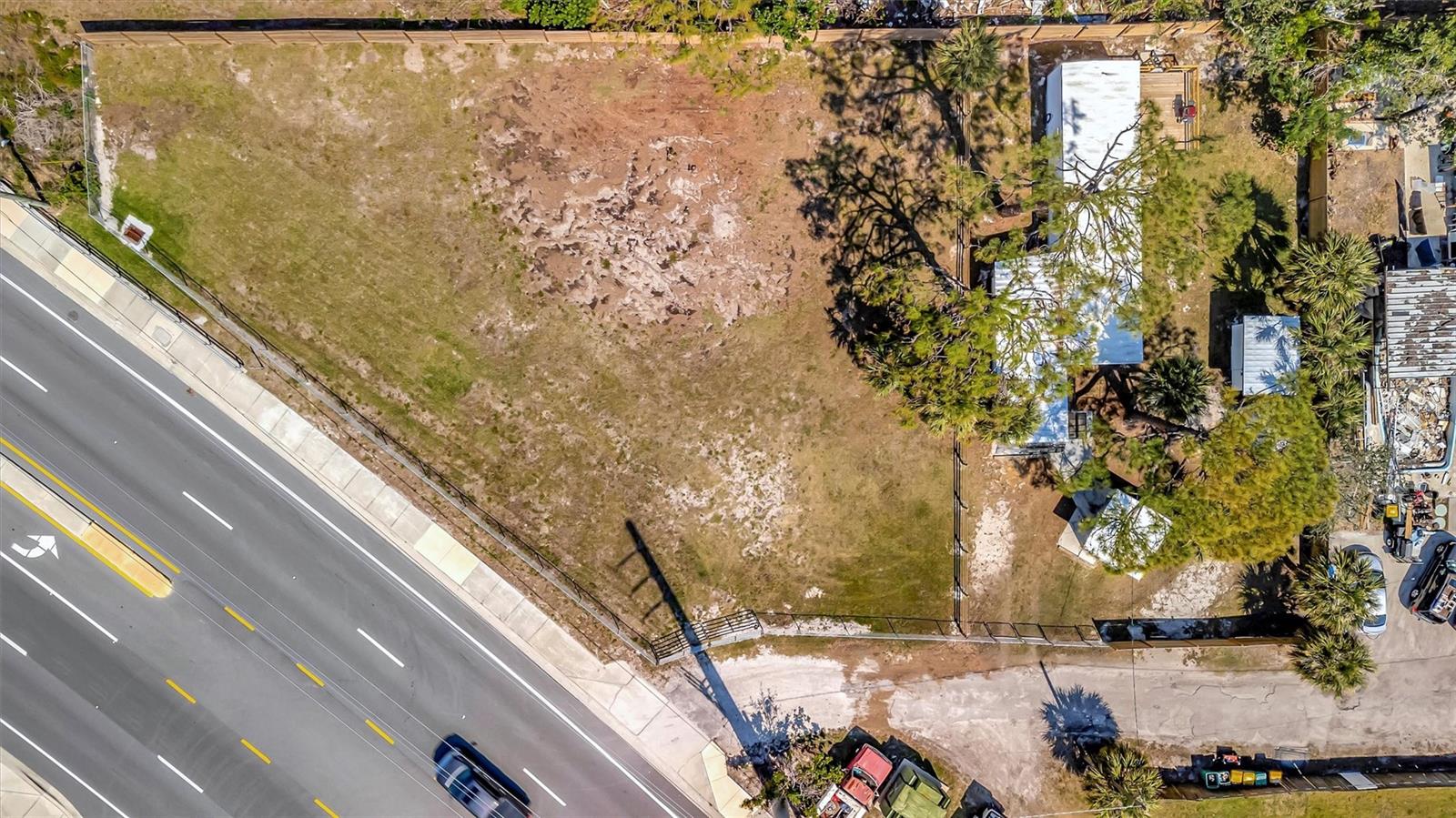 Image 5 of 41 For 5061 Placida Road A