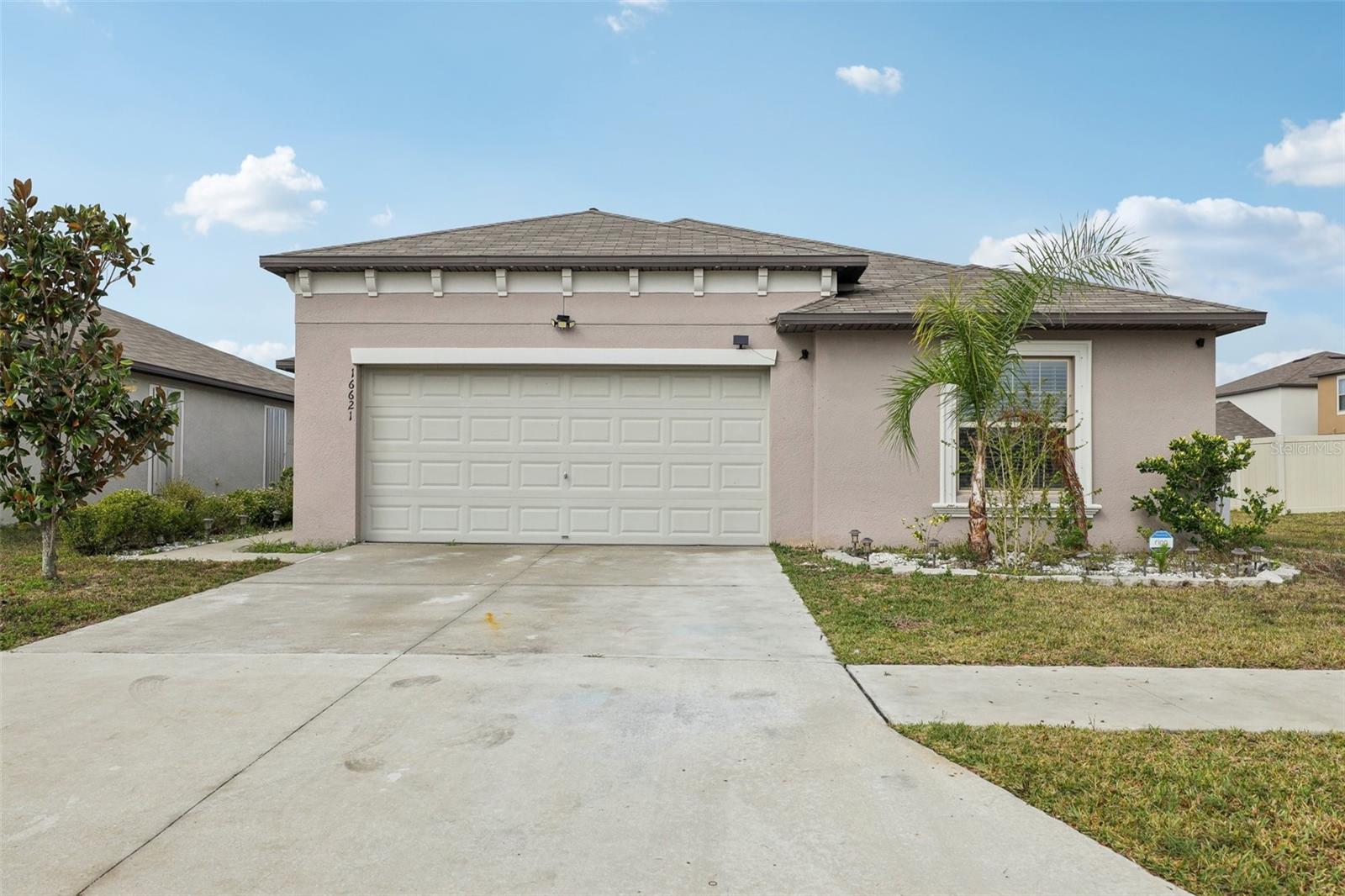 Details for 16621 Sunburst Lake Street, WIMAUMA, FL 33598