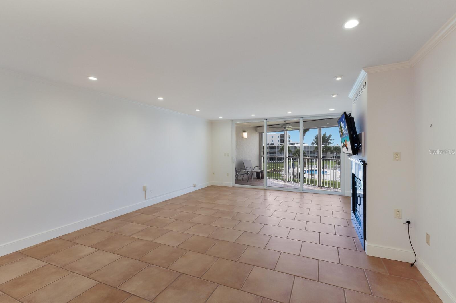 Image 42 of 44 For 4835 Gulf Of Mexico Drive 302b