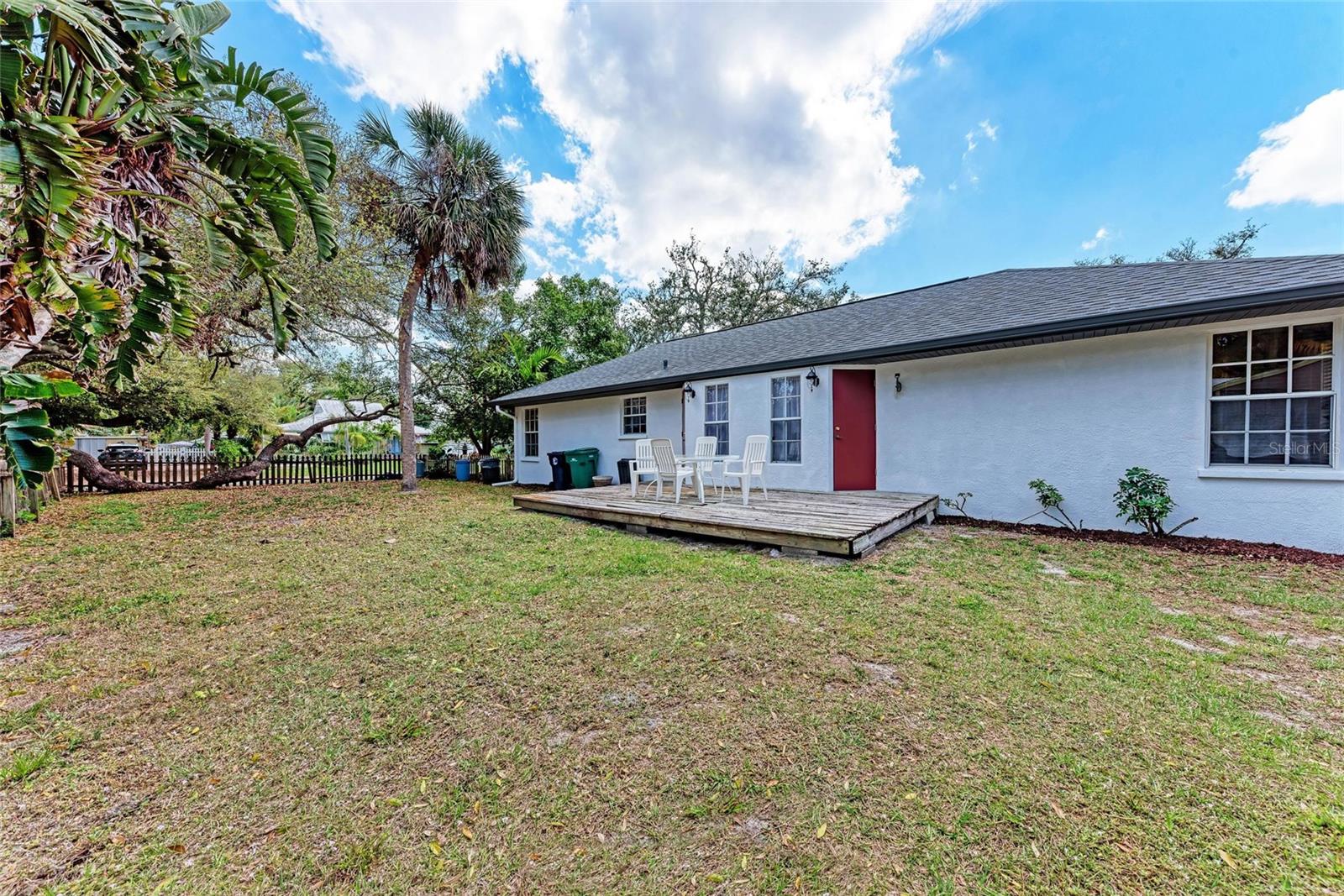 Image 39 of 47 For 1302 5th Street W