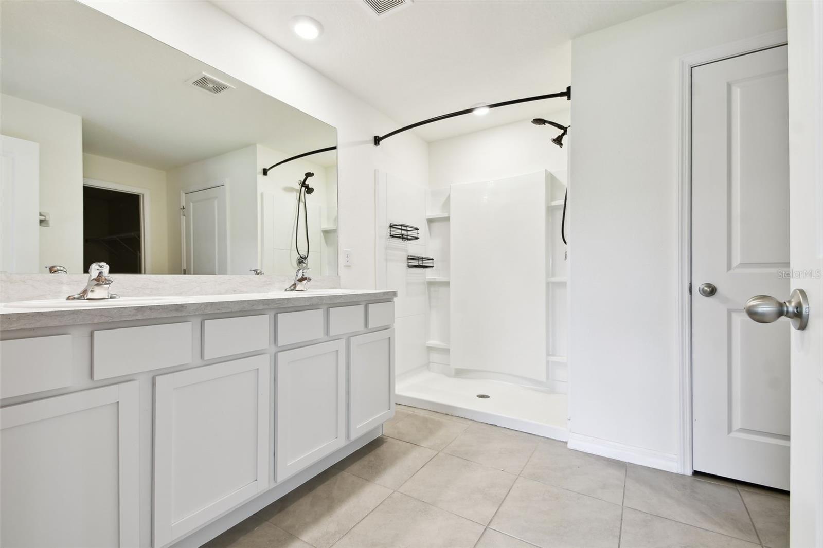 Image 17 of 76 For 4918 Gray Owl Terrace