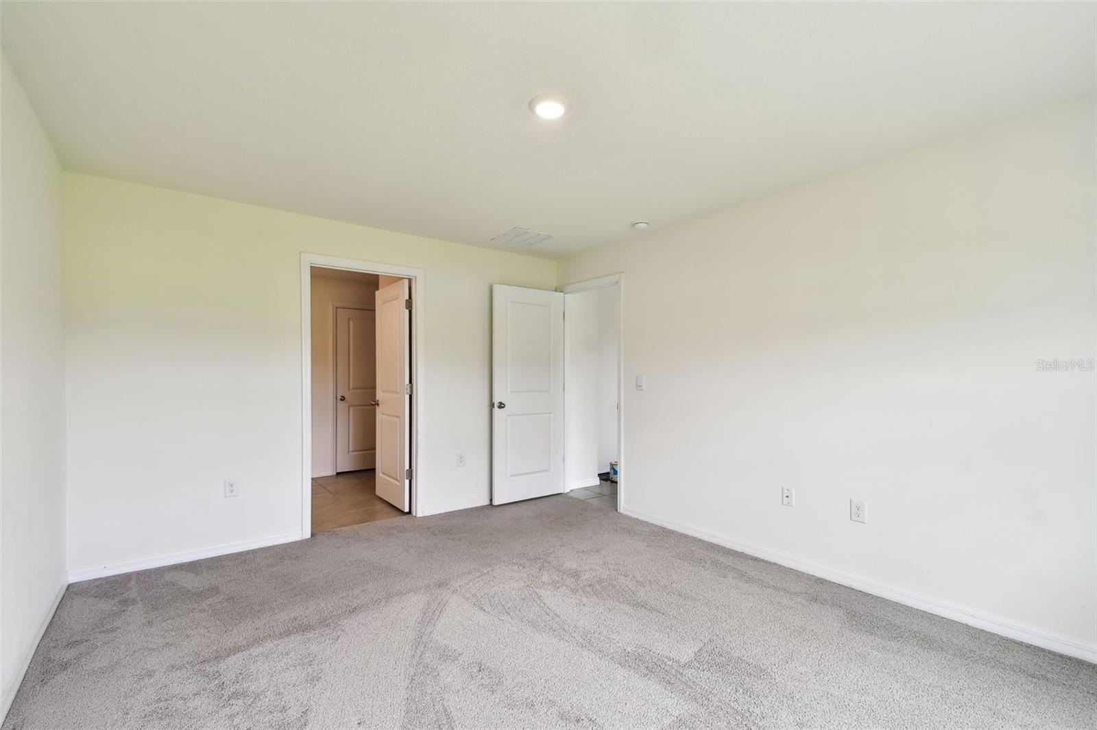 Image 23 of 76 For 4918 Gray Owl Terrace