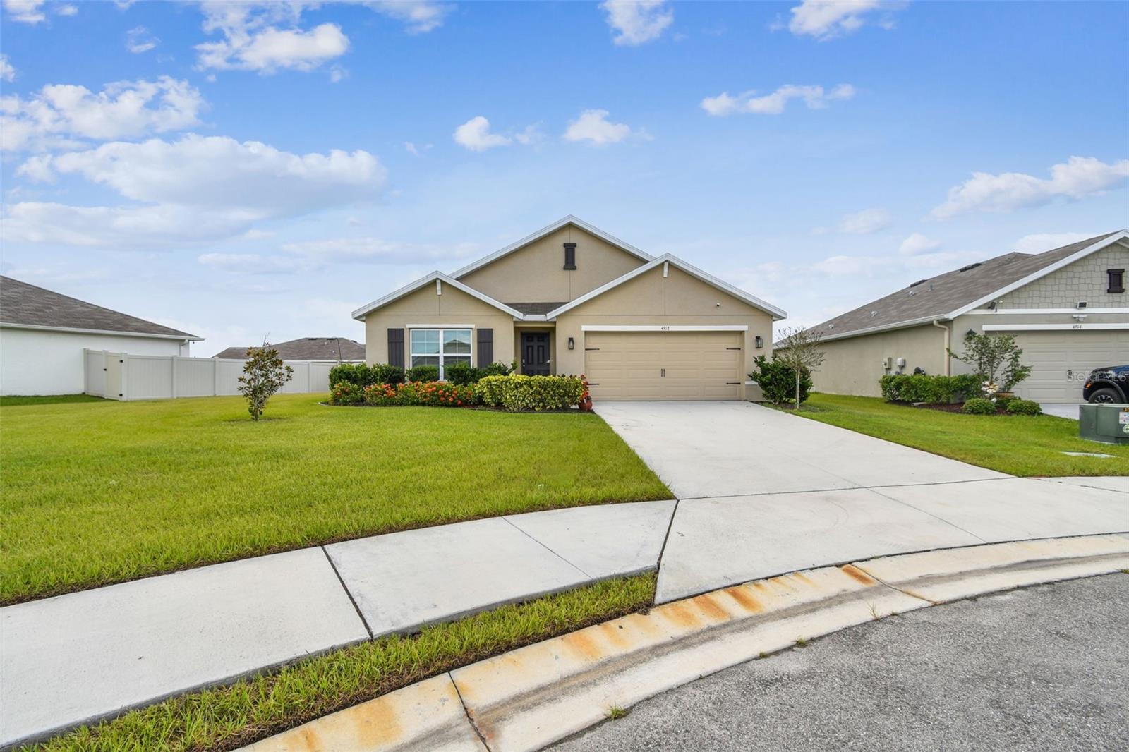 Image 8 of 76 For 4918 Gray Owl Terrace