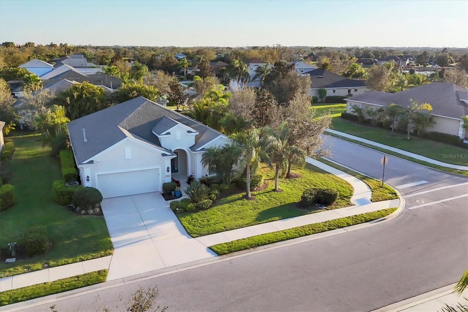 Image 12 of 67 For 4623 Claremont Park Drive