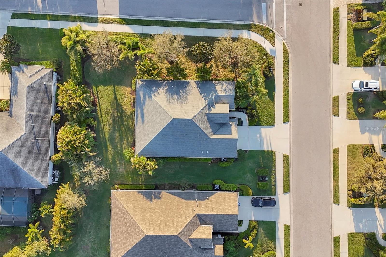 Image 44 of 67 For 4623 Claremont Park Drive