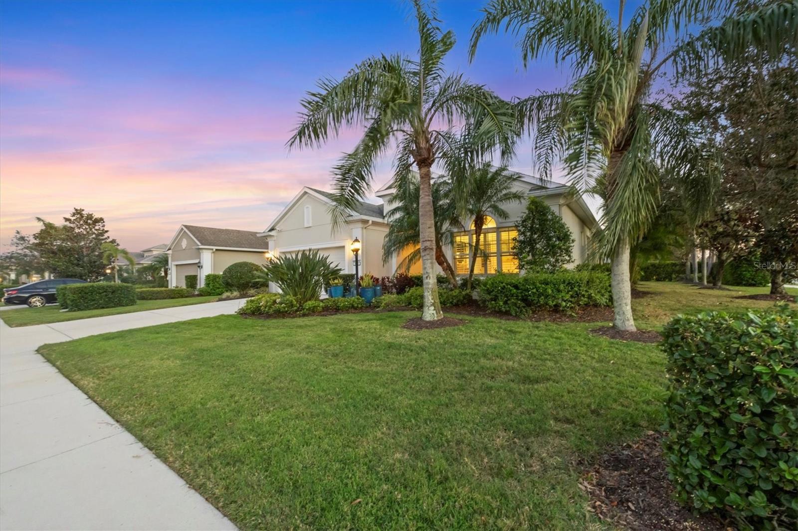 Image 6 of 67 For 4623 Claremont Park Drive