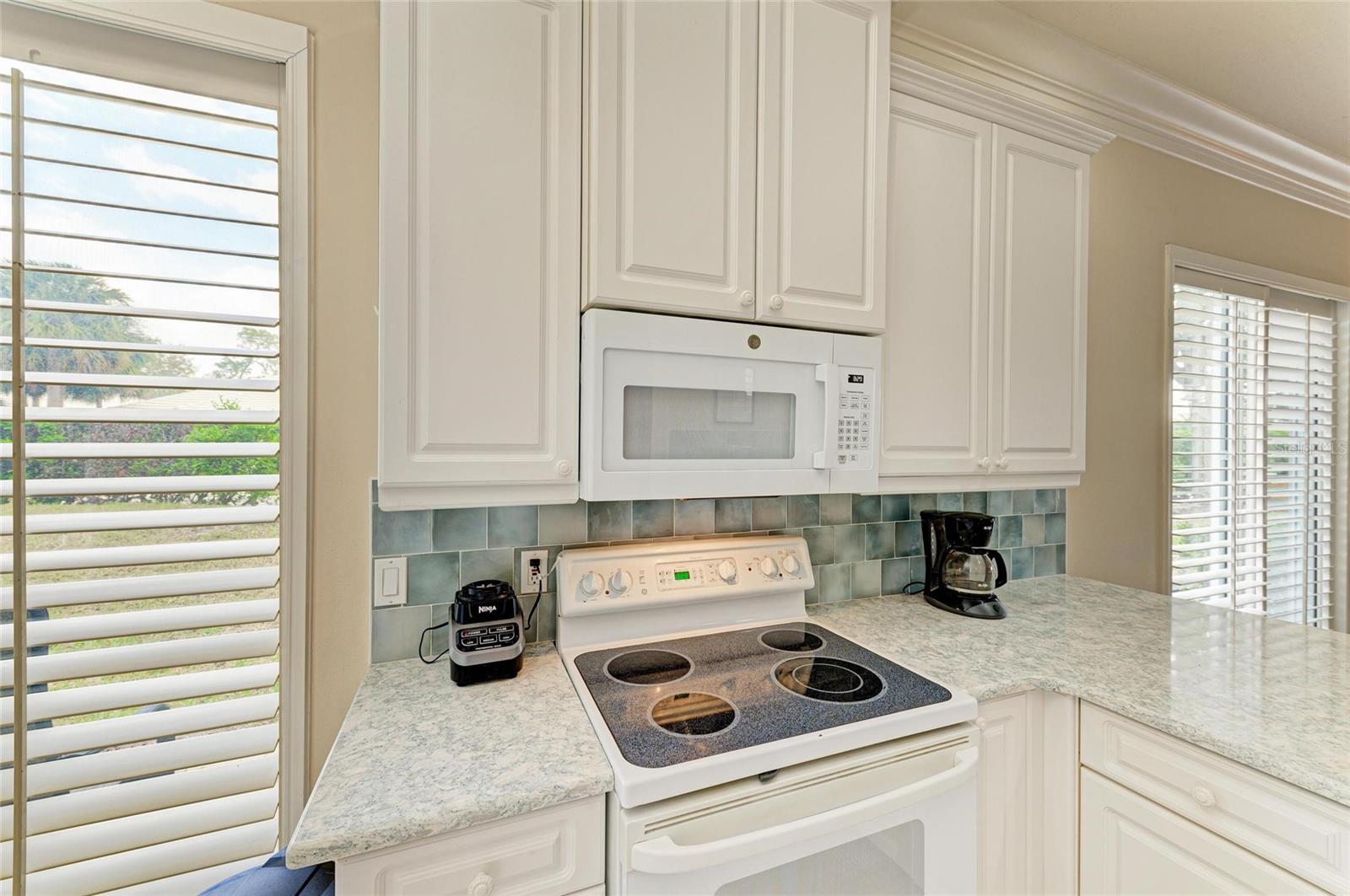Image 20 of 100 For 8782 49th Terrace E