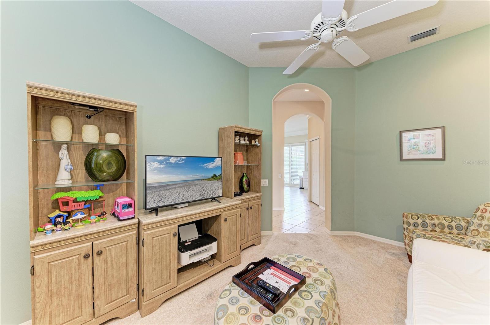 Image 36 of 100 For 8782 49th Terrace E