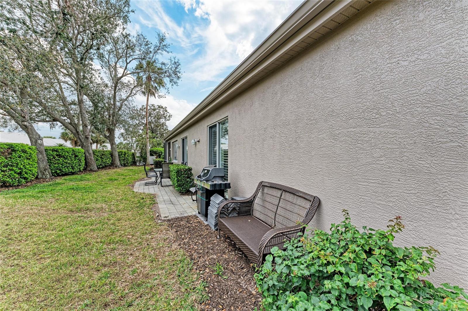 Image 90 of 100 For 8782 49th Terrace E