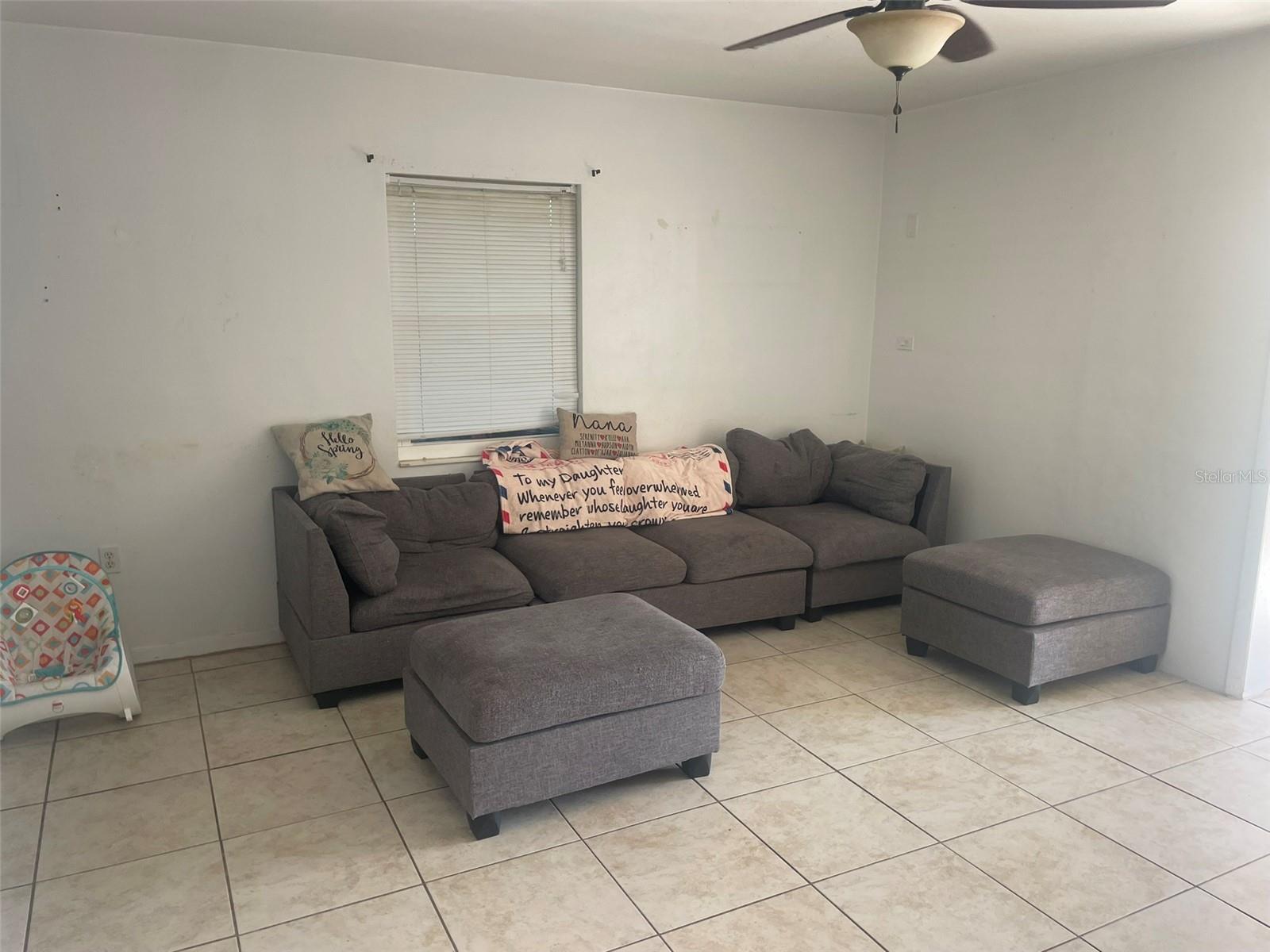 Image 11 of 26 For 540 Palmetto Drive Ne