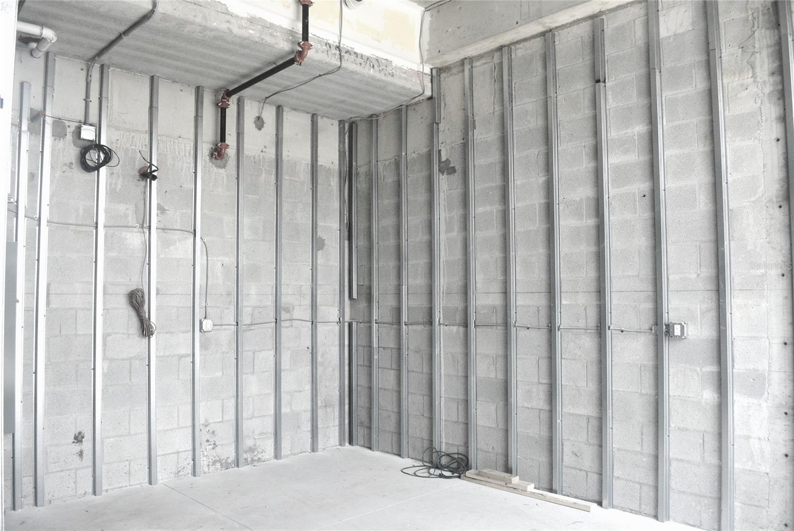 Image 14 of 20 For 1558 4th Street 104