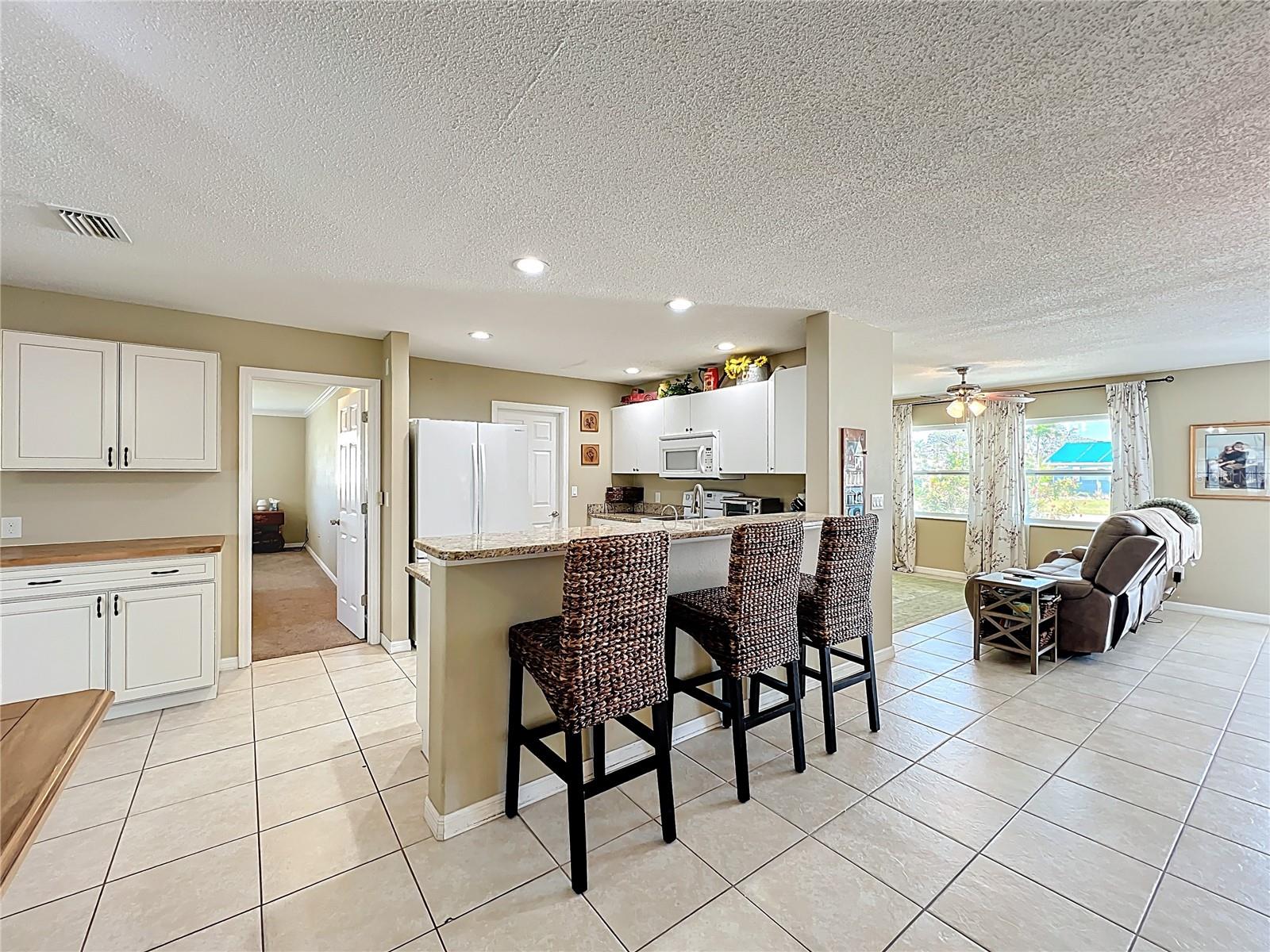 Image 18 of 65 For 4120 Shamrock Drive