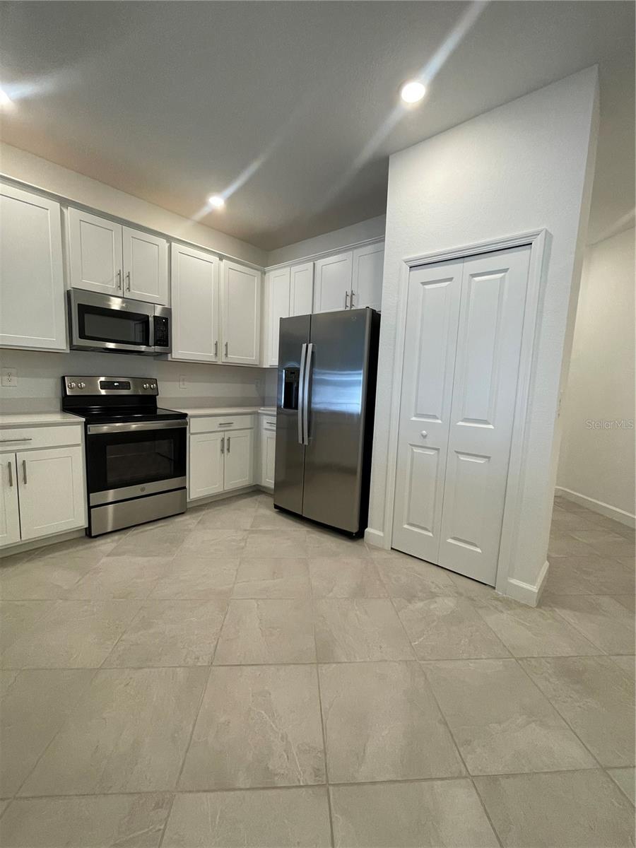 Image 11 of 35 For 8728 Saint Kitts Circle