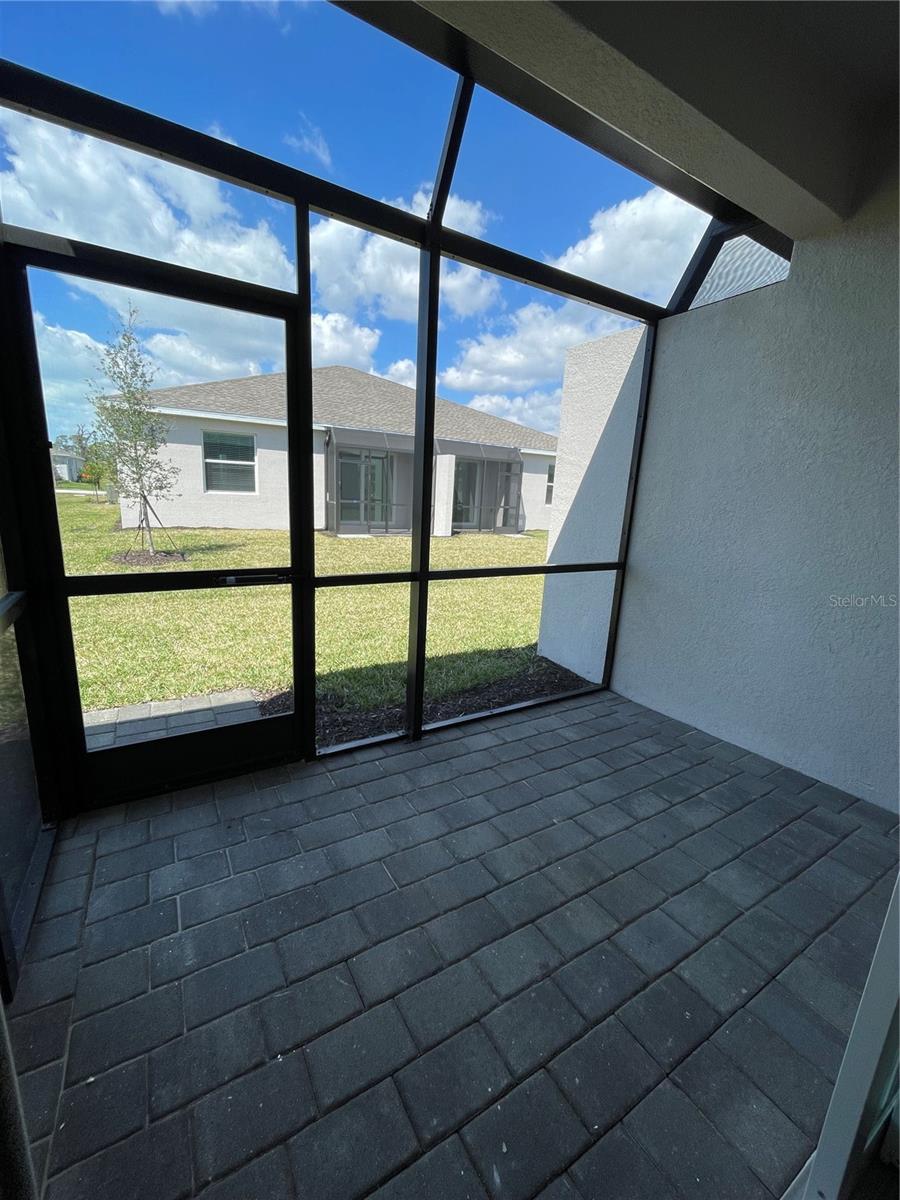 Image 28 of 35 For 8728 Saint Kitts Circle