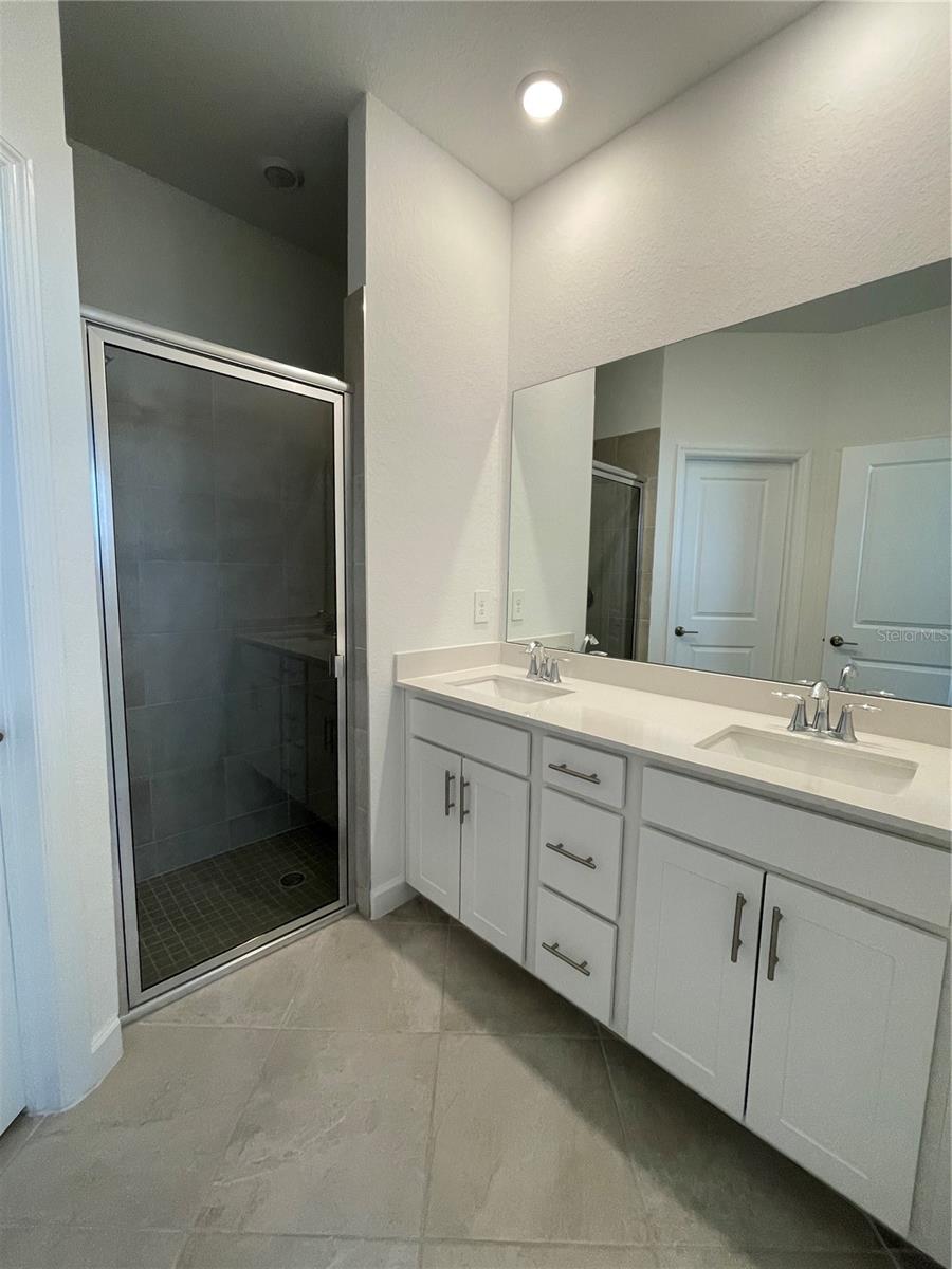 Image 32 of 35 For 8728 Saint Kitts Circle