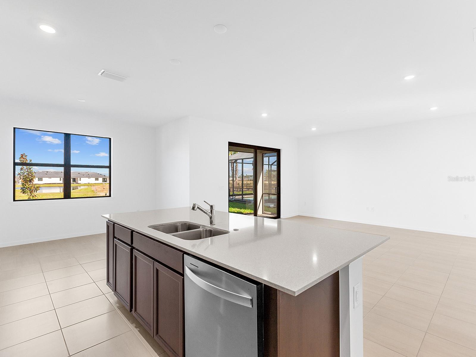 Image 11 of 50 For 6253 Fish Eagle Court