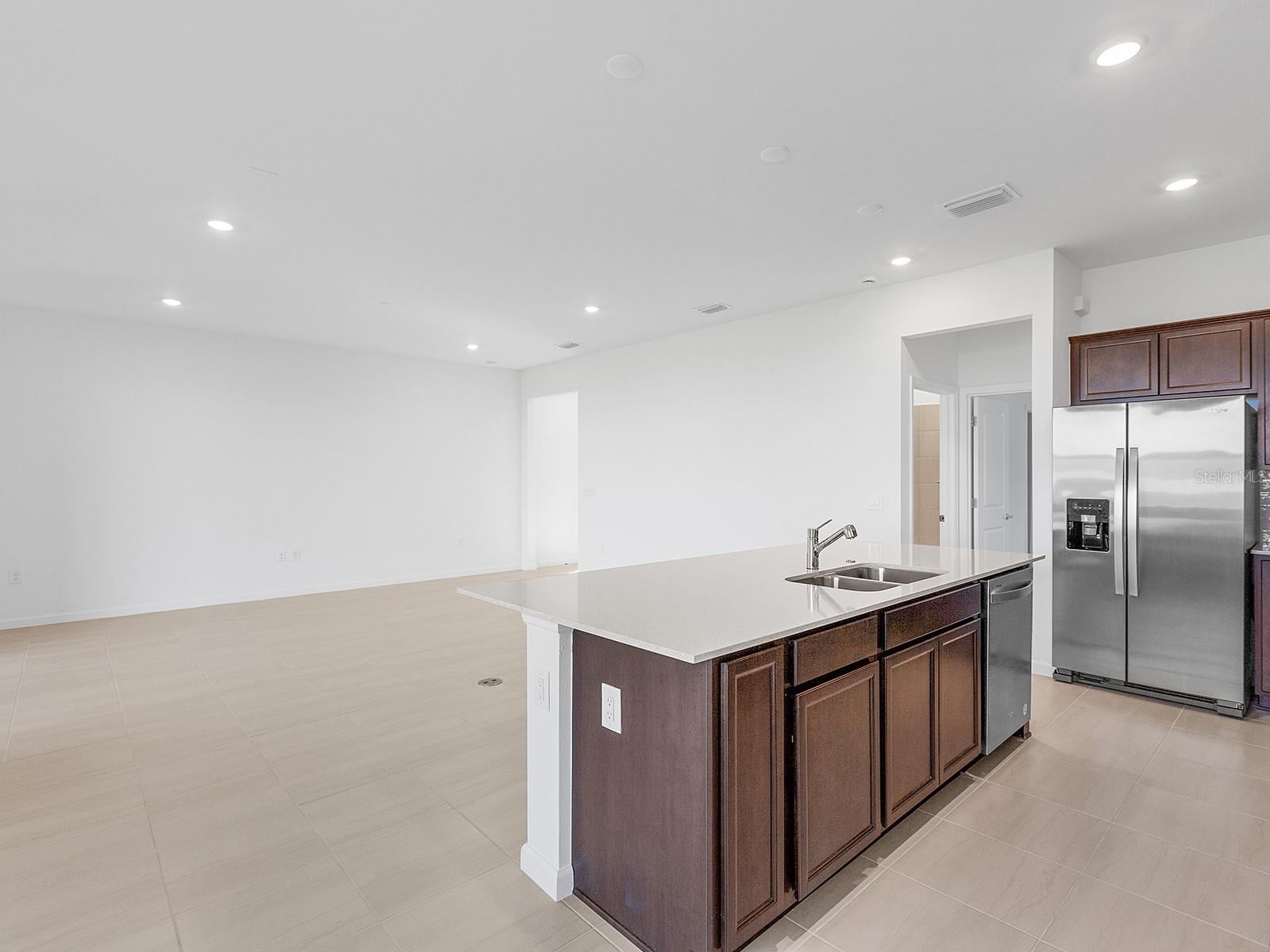 Image 12 of 50 For 6253 Fish Eagle Court