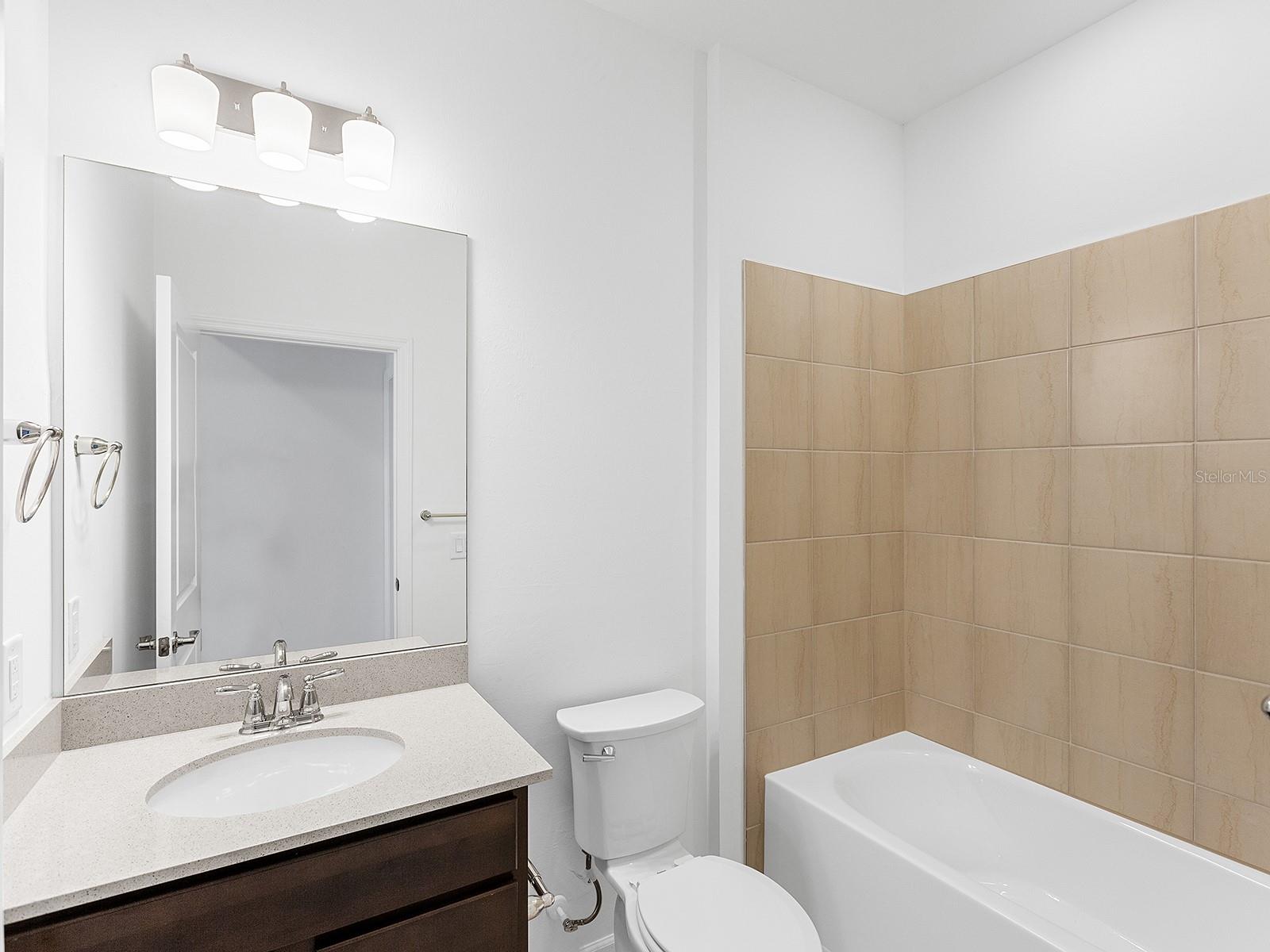 Image 17 of 50 For 6253 Fish Eagle Court