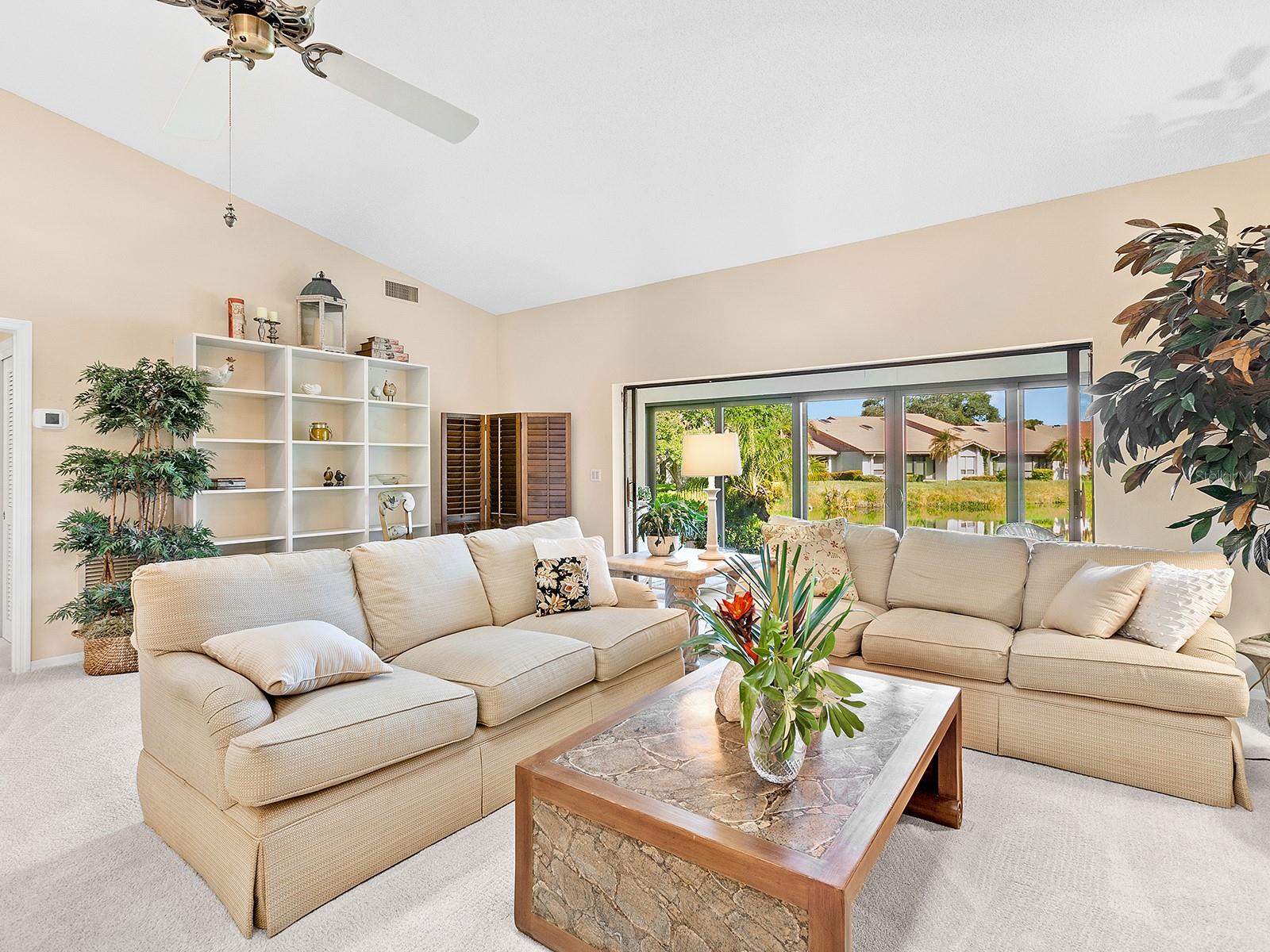 Image 7 of 36 For 6094 Wilshire Boulevard 8