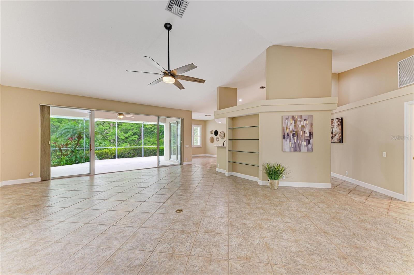 Image 12 of 98 For 5308 88th Street E