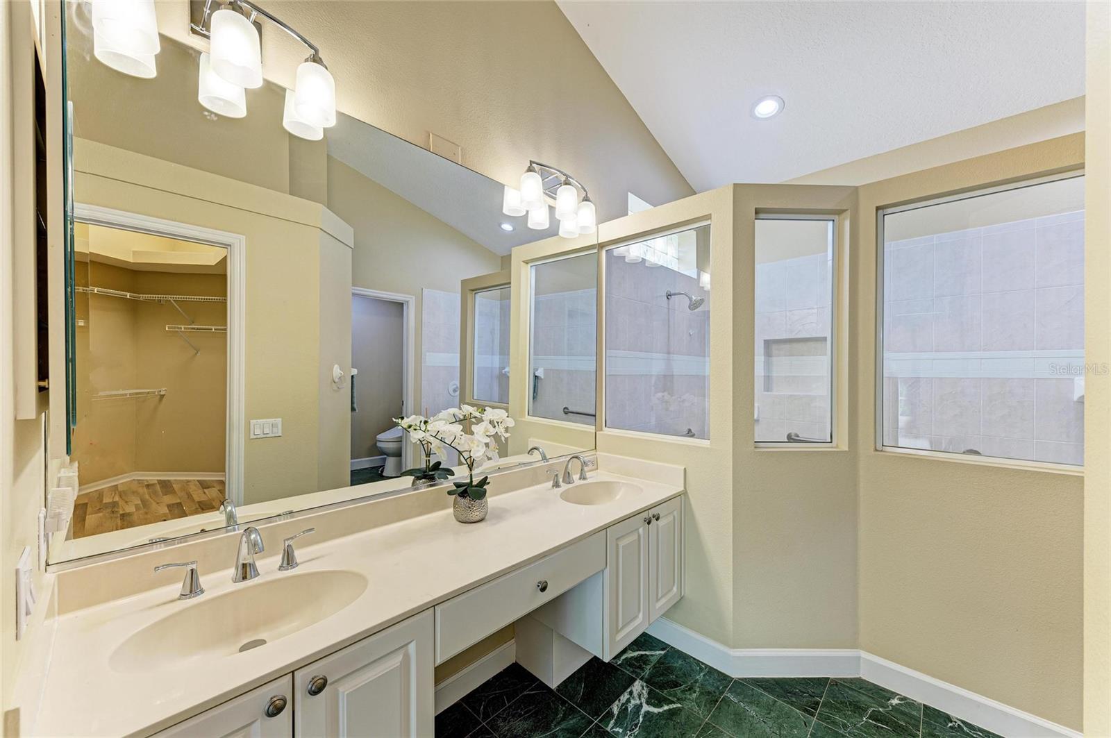 Image 39 of 98 For 5308 88th Street E
