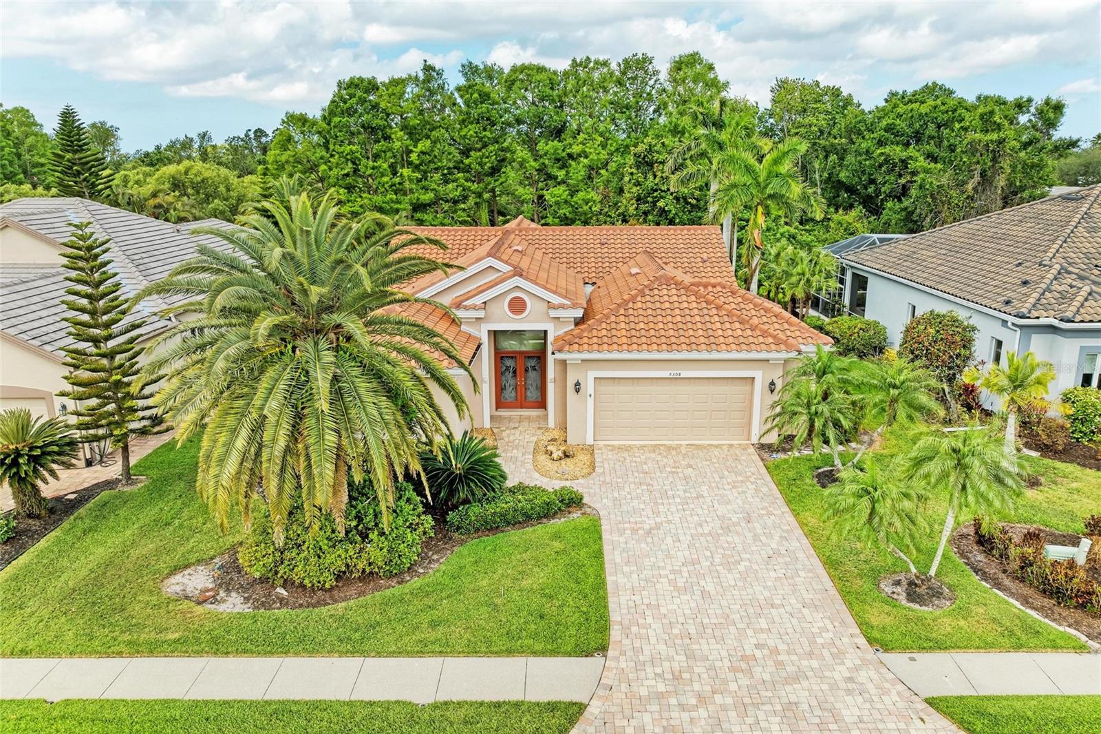 Image 4 of 98 For 5308 88th Street E
