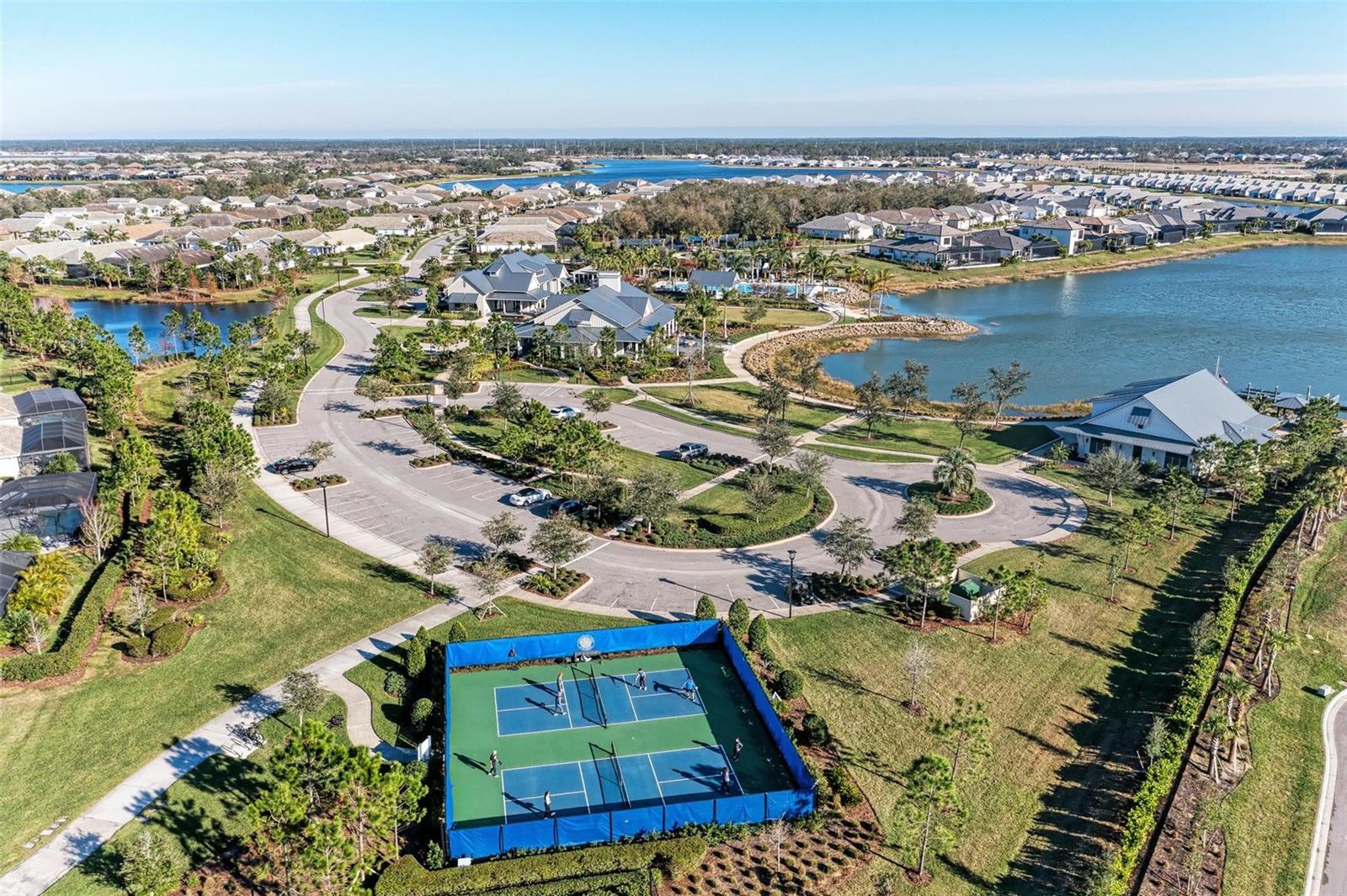 Image 42 of 47 For 995 Waterline Court