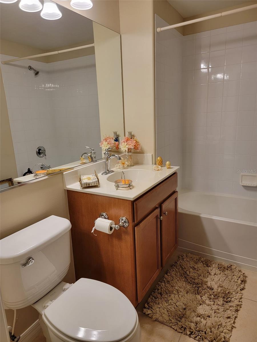 Image 11 of 24 For 5693 Fossano Drive 604